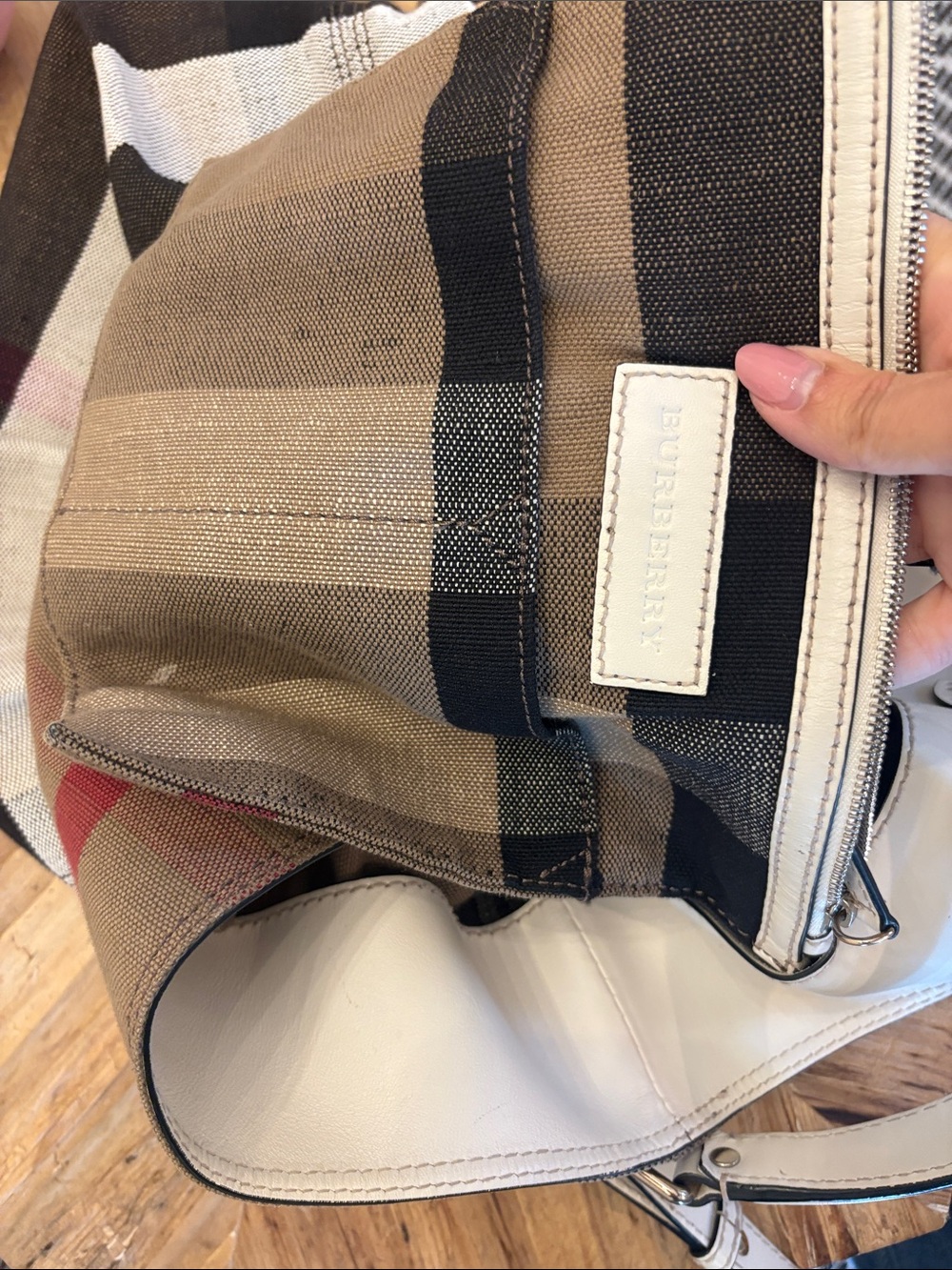Burberry Brown Canvas Shoulder Bag with Striped Accents - Picture 5 of 11
